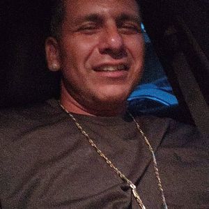 Meet your Posher, Adrian